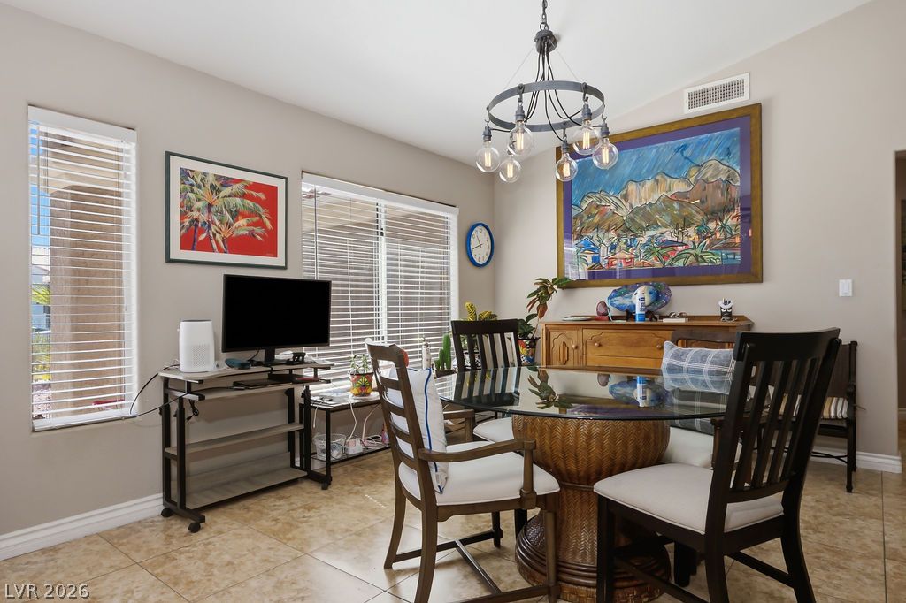 2521 Springbrook Drive Property Photo 13