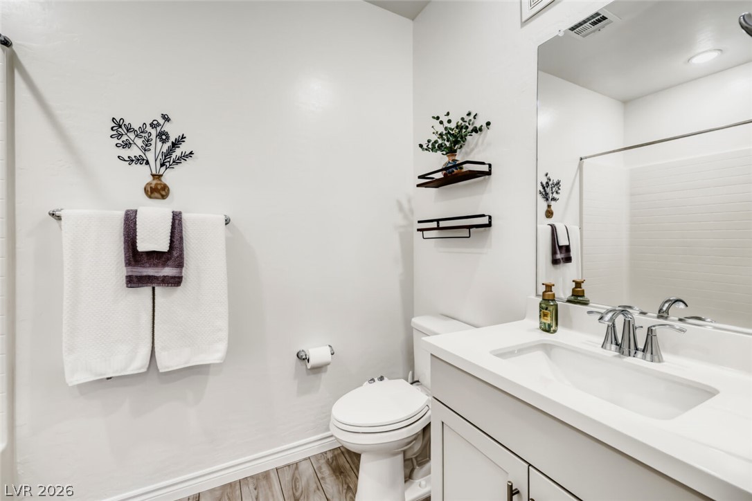 2555 Hampton Road 9301 Property Photo 22