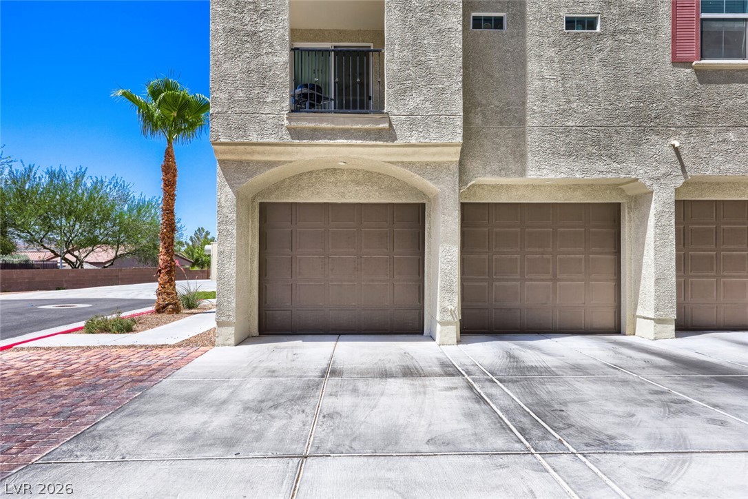2555 Hampton Road 9301 Property Photo 25