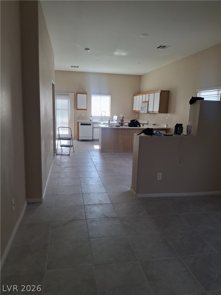2120 Fred Brown Drive Property Photo 2