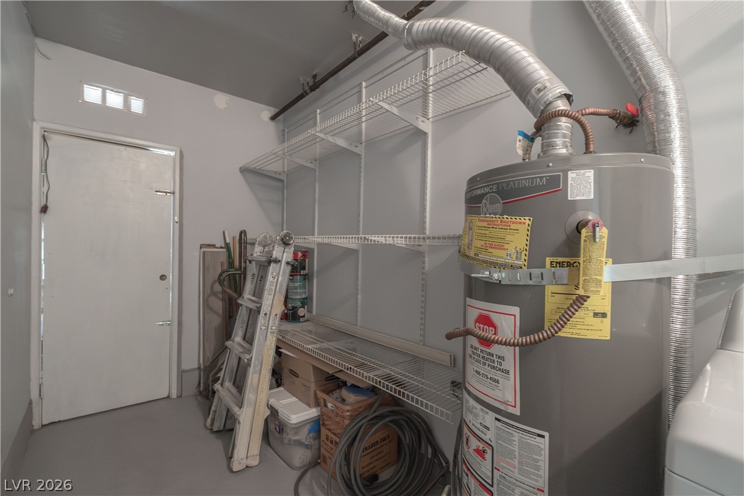 2298 Golden Arrow Drive Property Photo 34