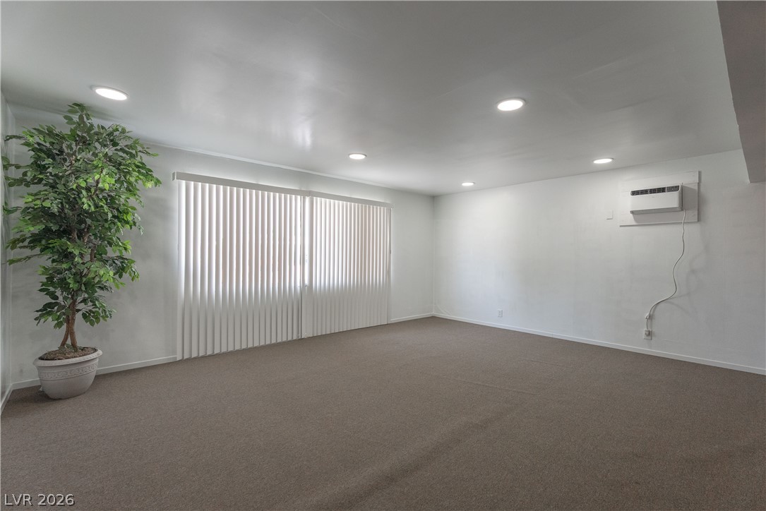 2298 Golden Arrow Drive Property Photo 38
