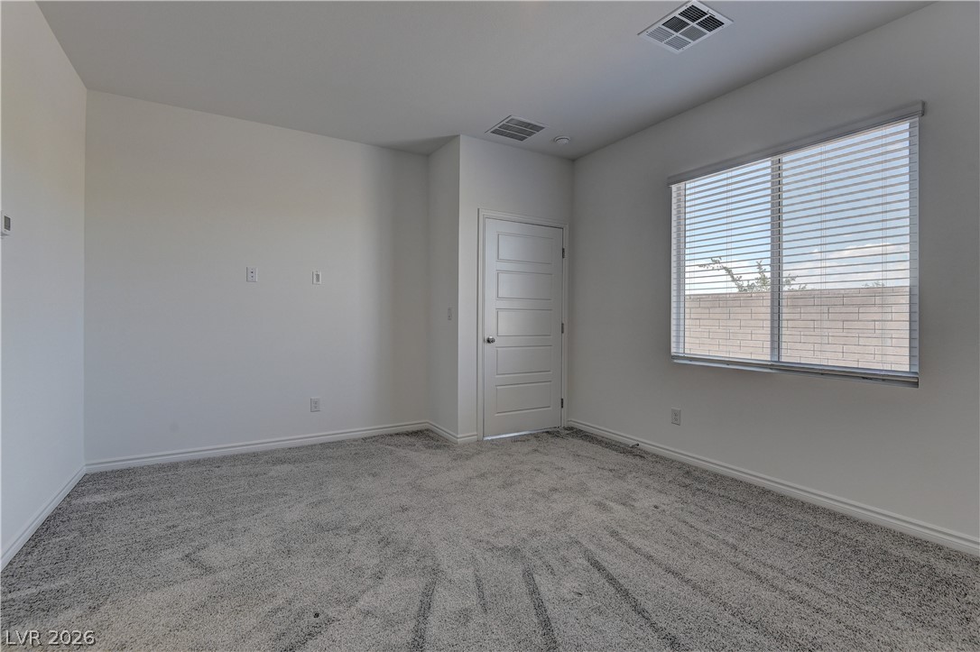 222 Palisade Falls Avenue Property Photo 8