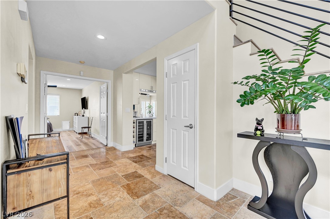 5260 Drifting Dunes Drive Property Photo 12