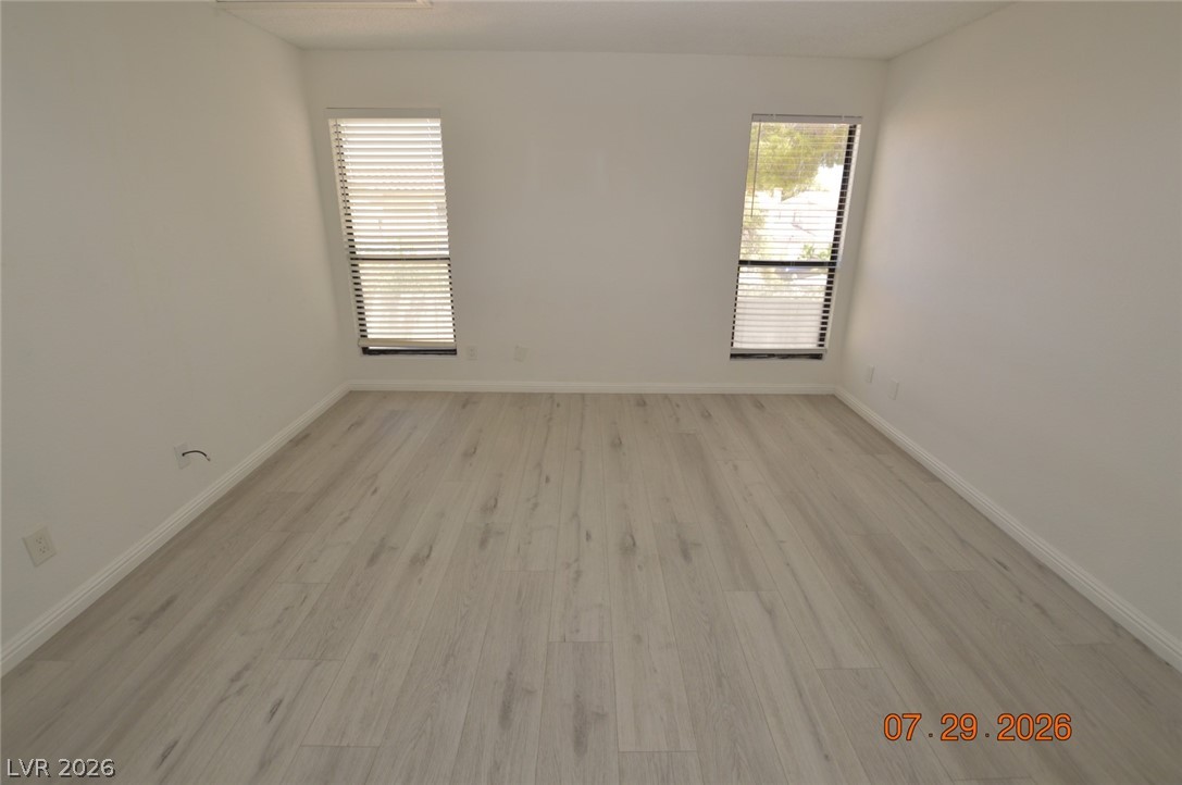 2836 Swallow Point Circle Property Photo 9