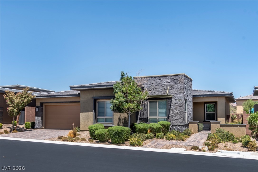 9868 Gemstone Sunset Avenue Property Photo 2