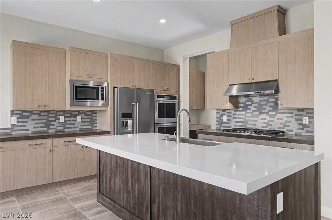 9868 Gemstone Sunset Avenue Property Photo 7