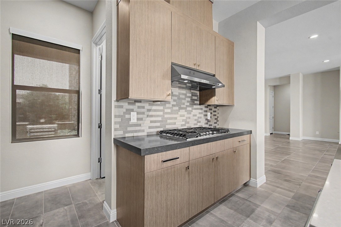 9868 Gemstone Sunset Avenue Property Photo 9
