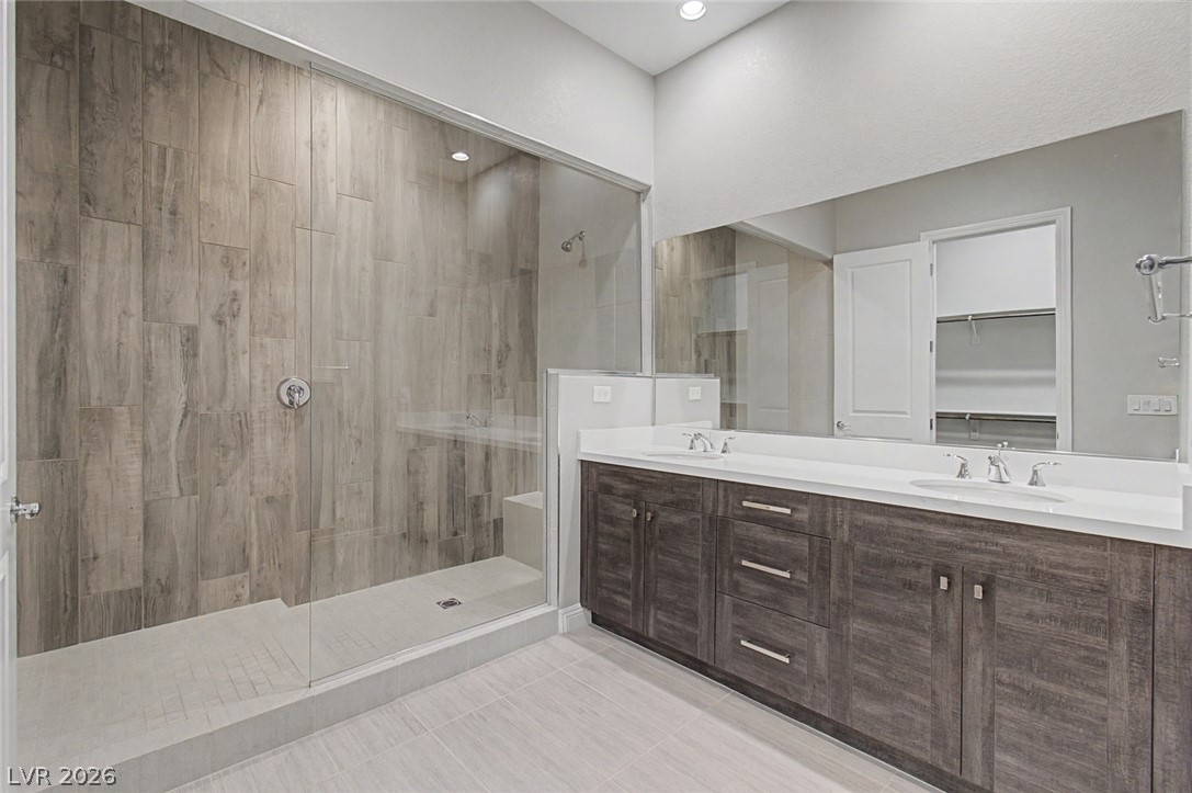 9868 Gemstone Sunset Avenue Property Photo 18