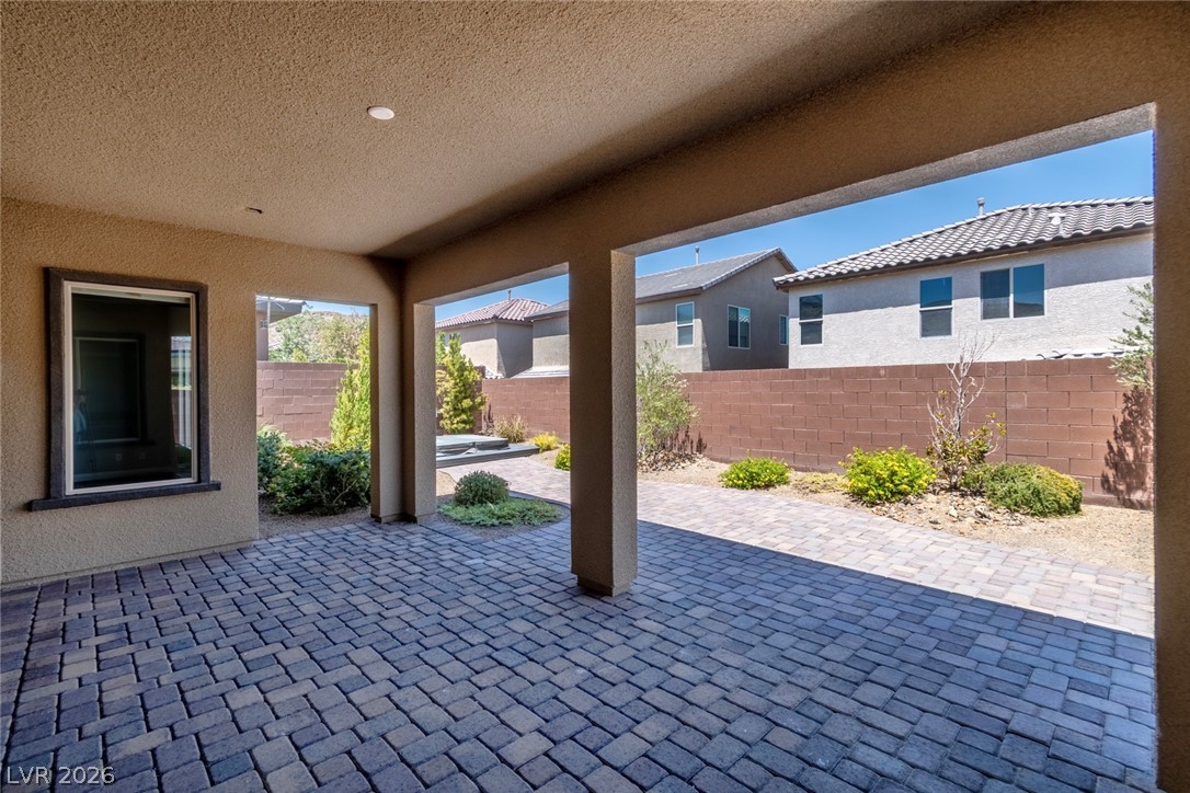 9868 Gemstone Sunset Avenue Property Photo 27