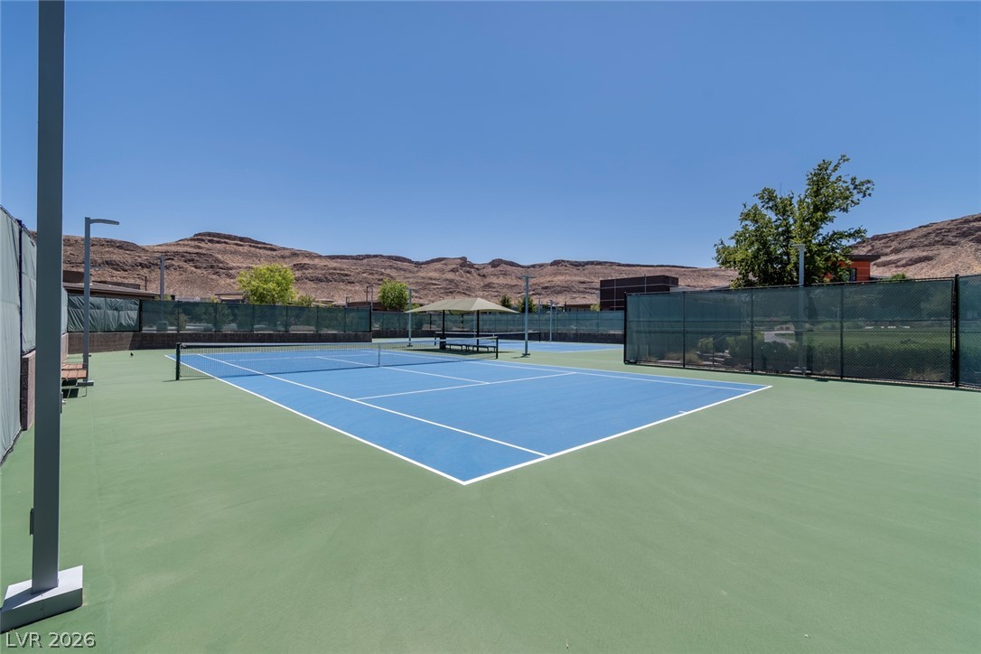 9868 Gemstone Sunset Avenue Property Photo 38
