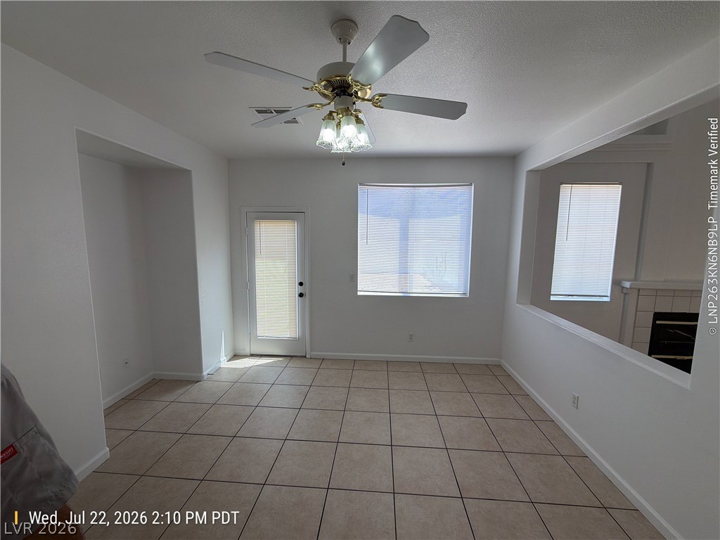 5434 Ragged Robin Court Property Photo 6