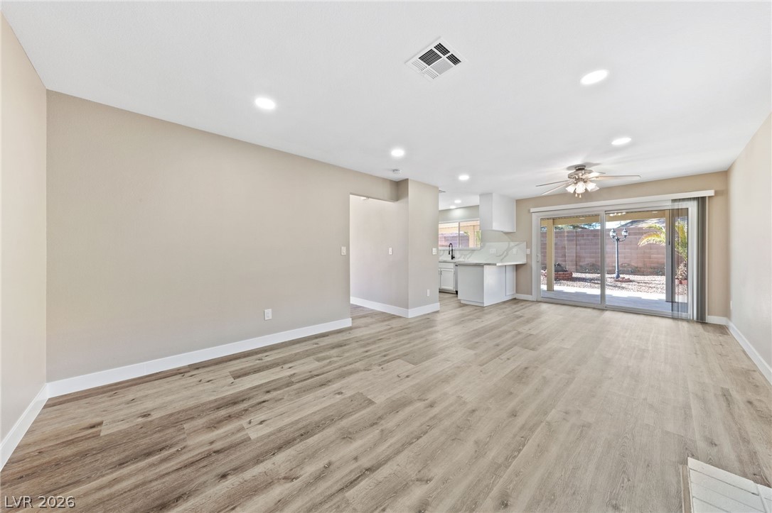 7627 Kalmalii Avenue Property Photo 8