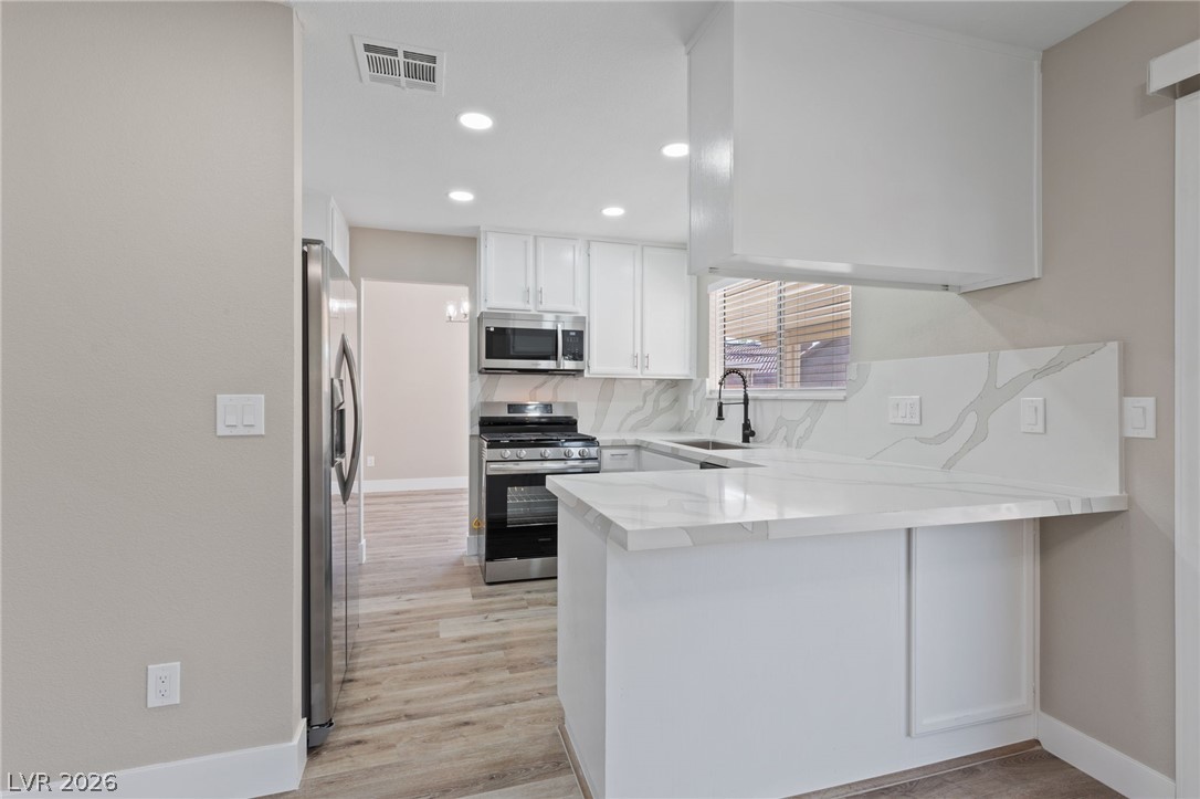 7627 Kalmalii Avenue Property Photo 13