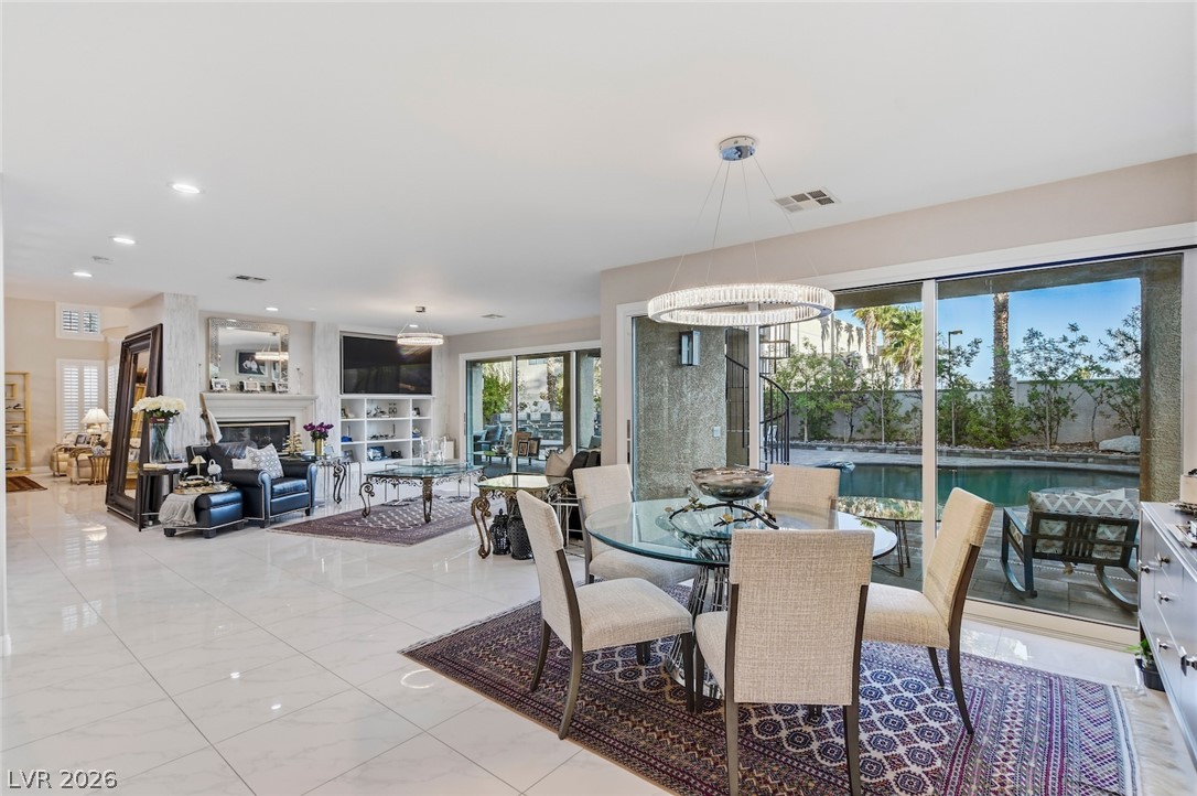 10721 Capesthorne Way Property Photo 16