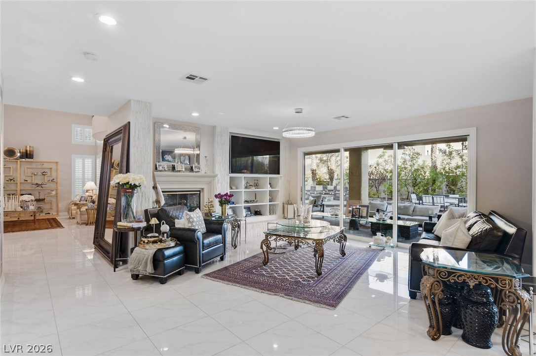 10721 Capesthorne Way Property Photo 18