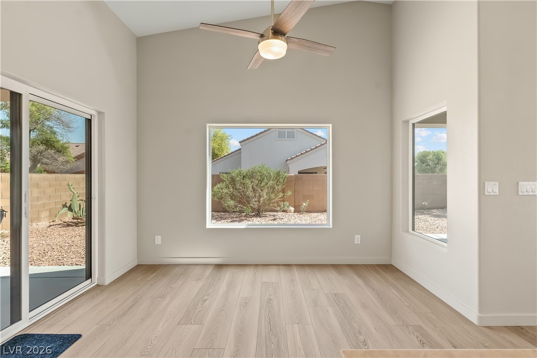 1427 Palm Drive Property Photo 19