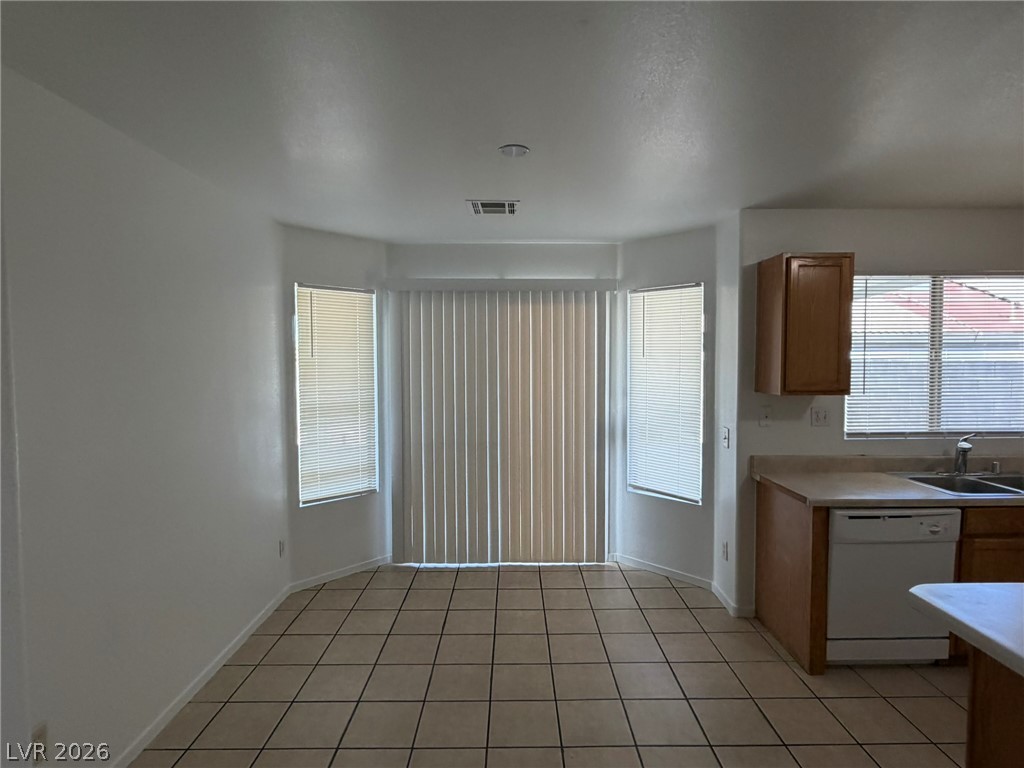 2561 Rosy Sunrise Street N/a Property Photo 5
