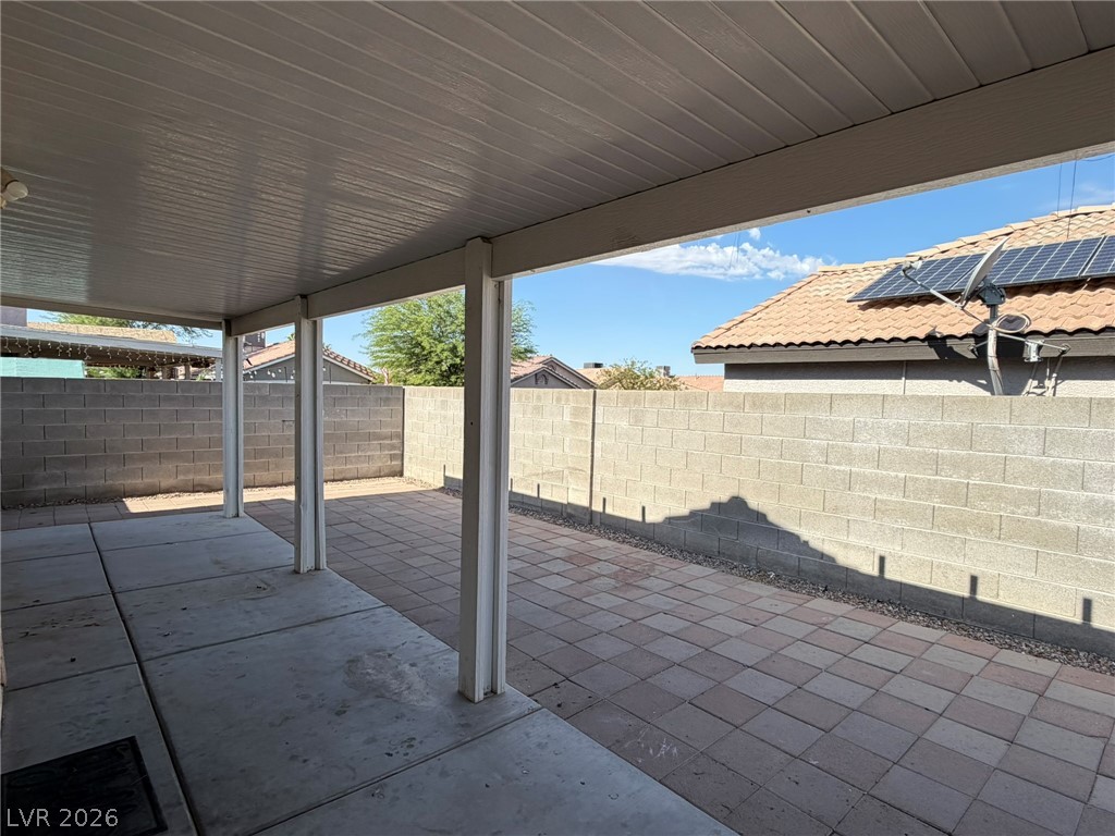 2561 Rosy Sunrise Street N/a Property Photo 6