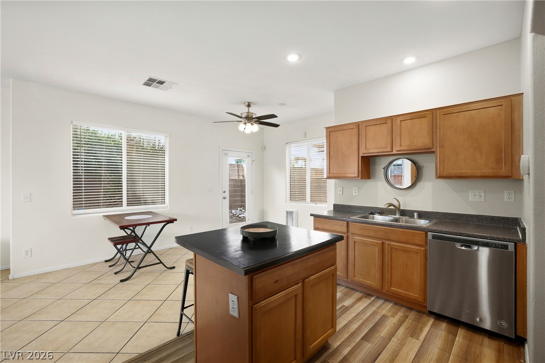 10645 Lessona Street Property Photo 10
