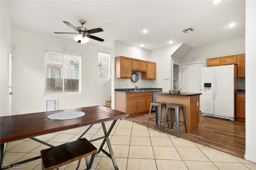 10645 Lessona Street Property Photo 13