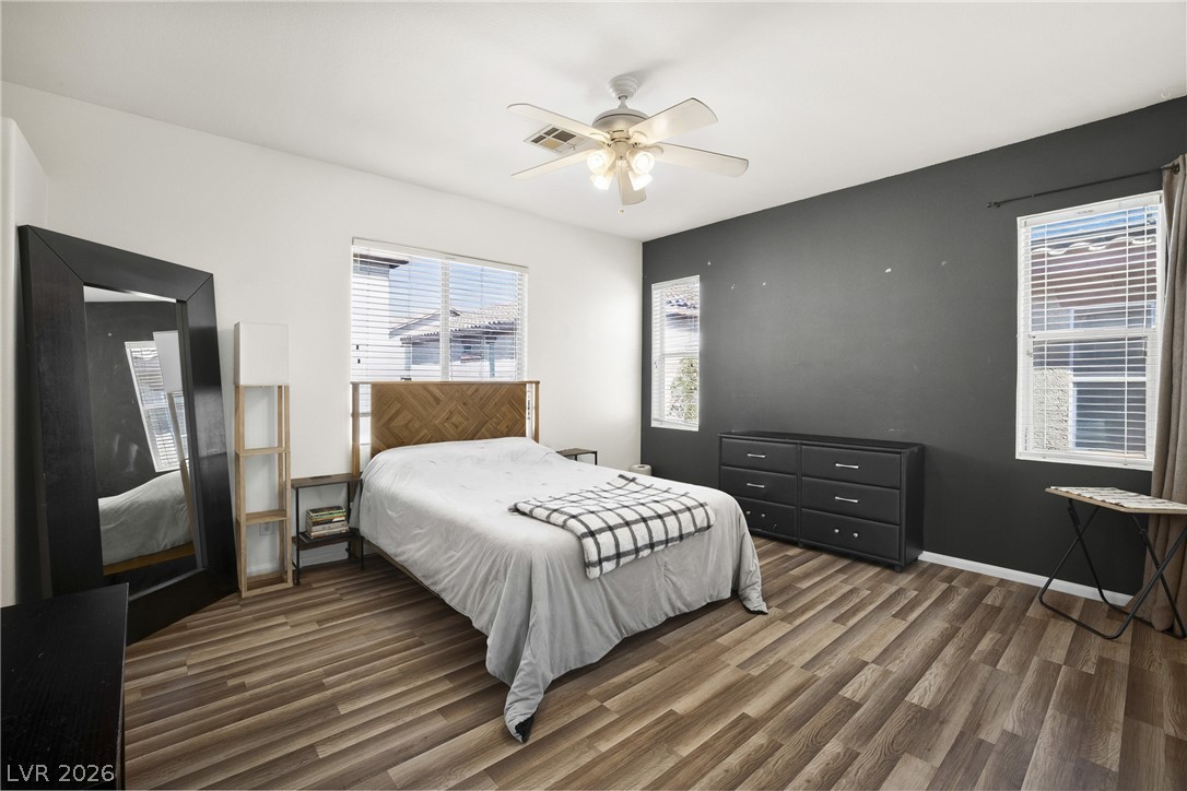 10645 Lessona Street Property Photo 15