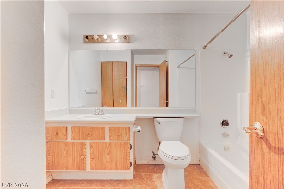2975 Juniper Hills Boulevard 201 Property Photo 15