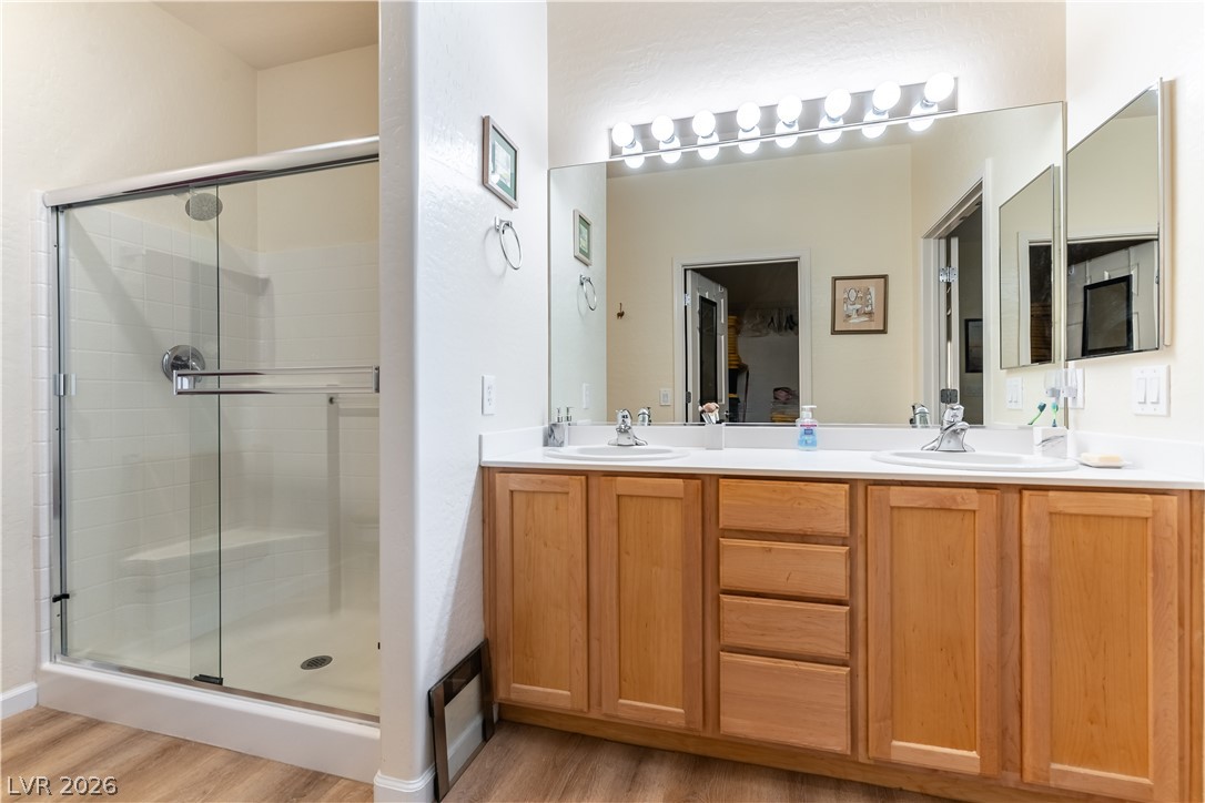 2109 Bay Thrush Way Property Photo 16