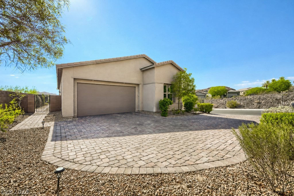91 Alta Cascata Place Property Photo 4