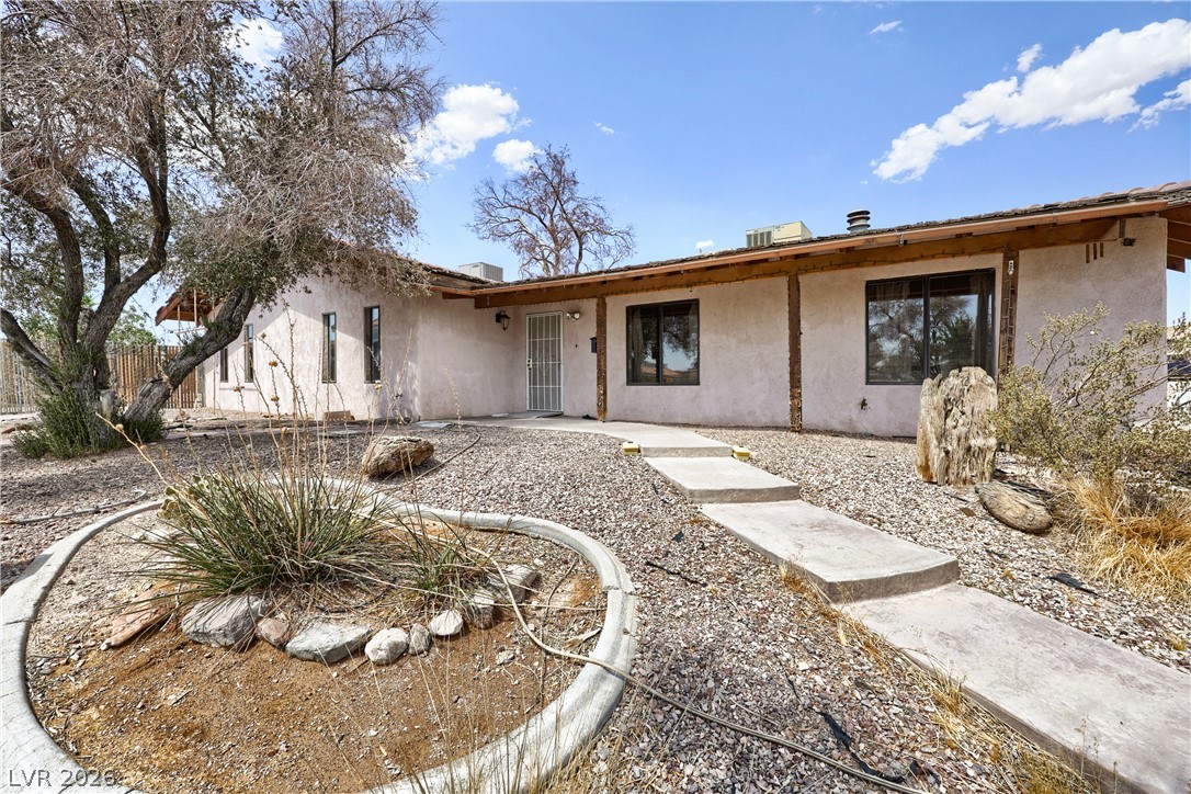 6832 Suncrest Avenue Property Photo 1
