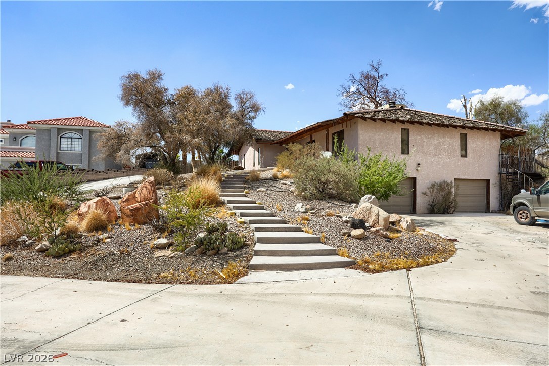 6832 Suncrest Avenue Property Photo 2