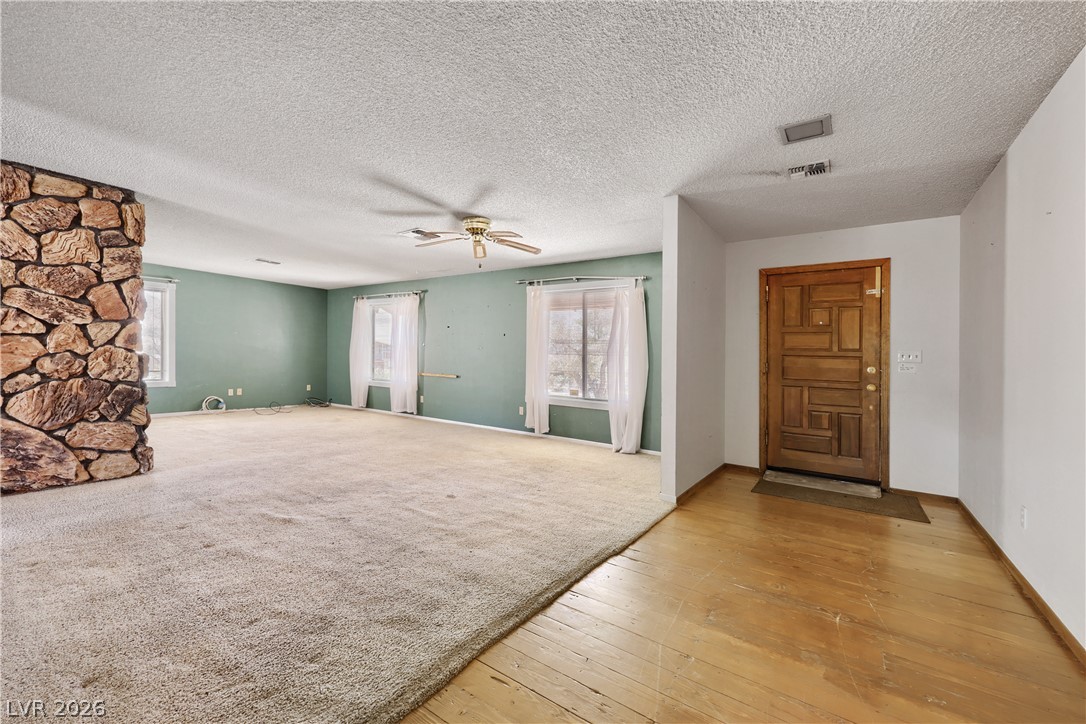6832 Suncrest Avenue Property Photo 4