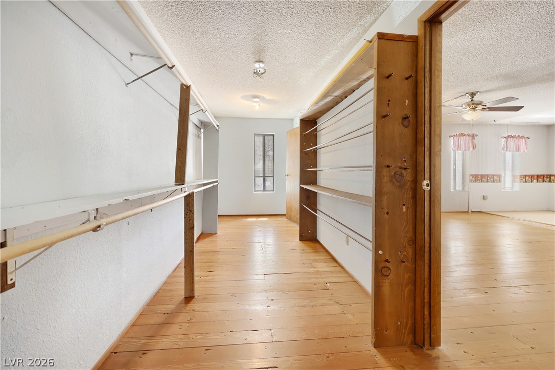6832 Suncrest Avenue Property Photo 9