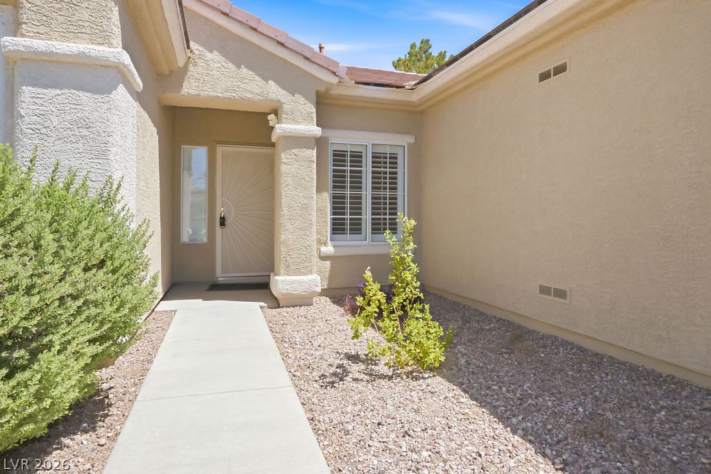 2517 Springville Way Property Photo 5