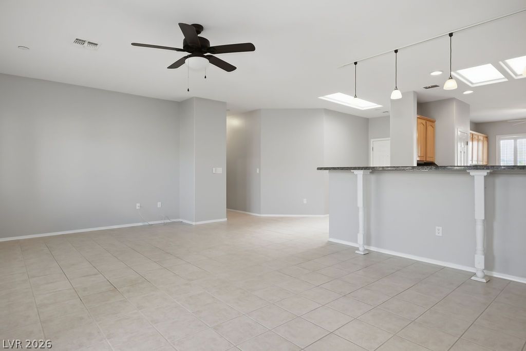 2517 Springville Way Property Photo 9