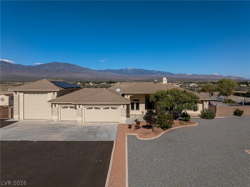 4061 North Equus Court Property Photo 3