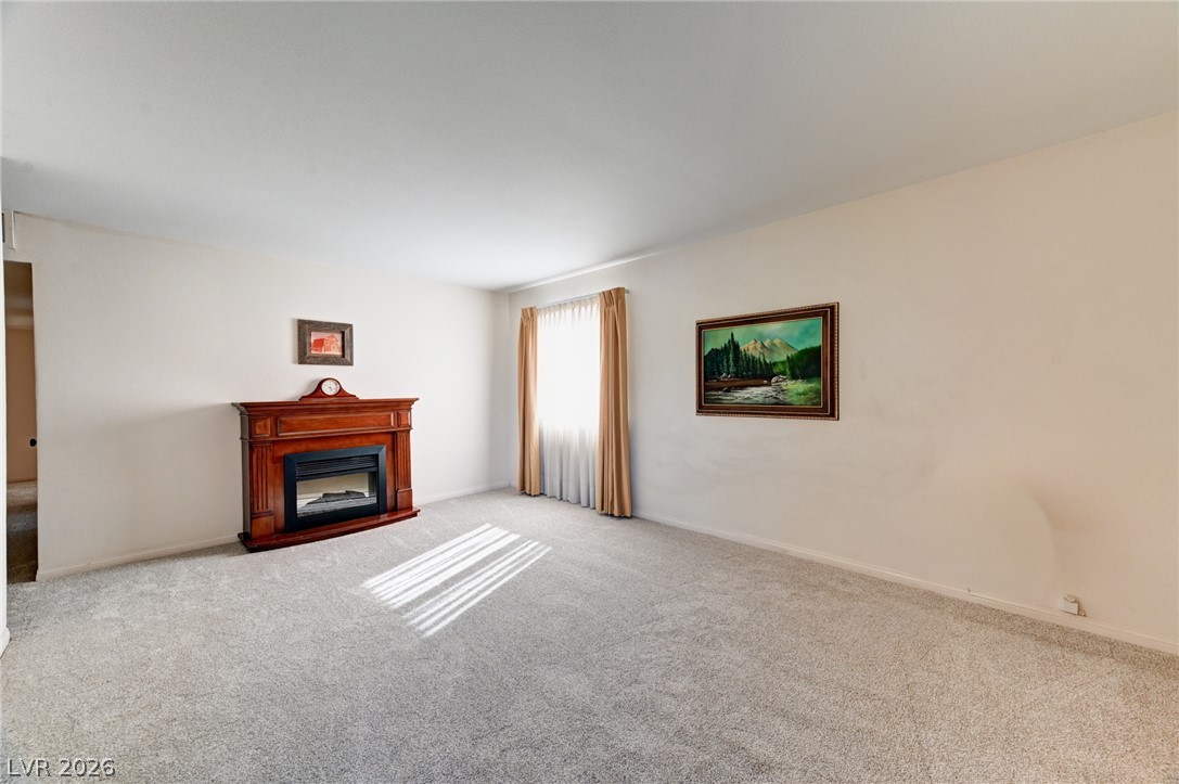 3701 East Carey Avenue Property Photo 8
