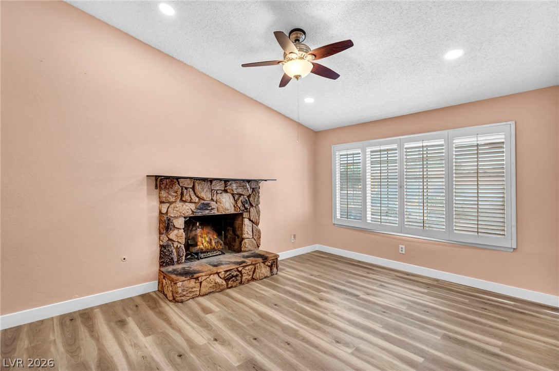 6237 Carmen Boulevard Property Photo 6