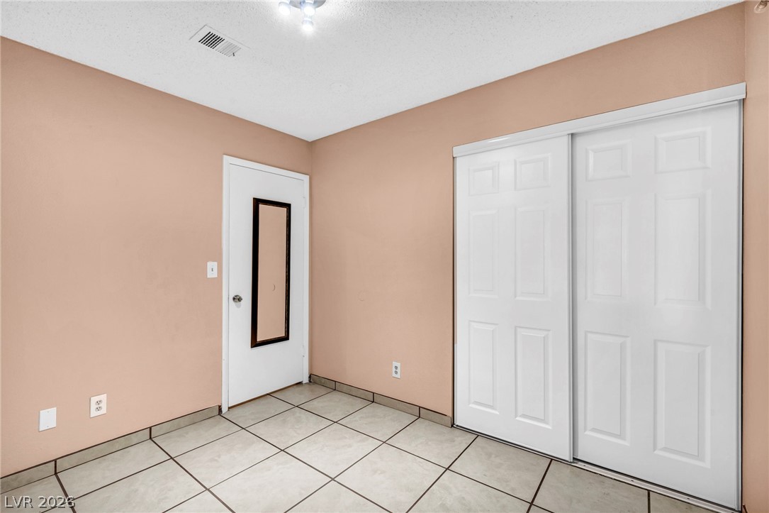 6237 Carmen Boulevard Property Photo 18