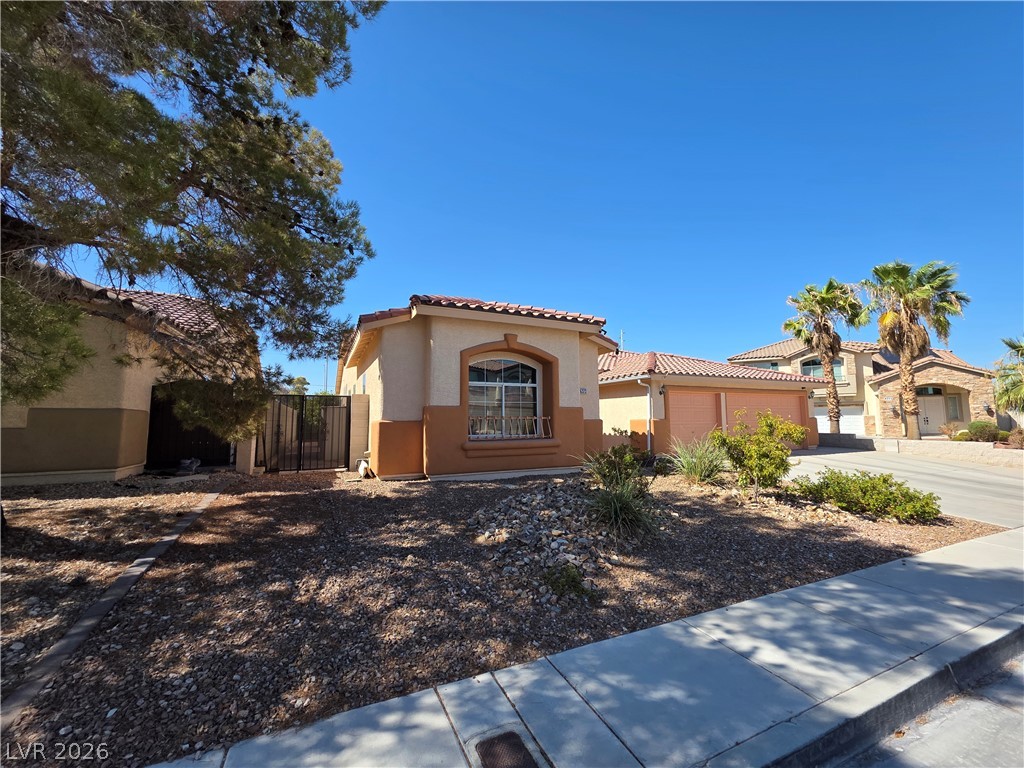6323 Mahogany Peak Avenue Property Photo 4