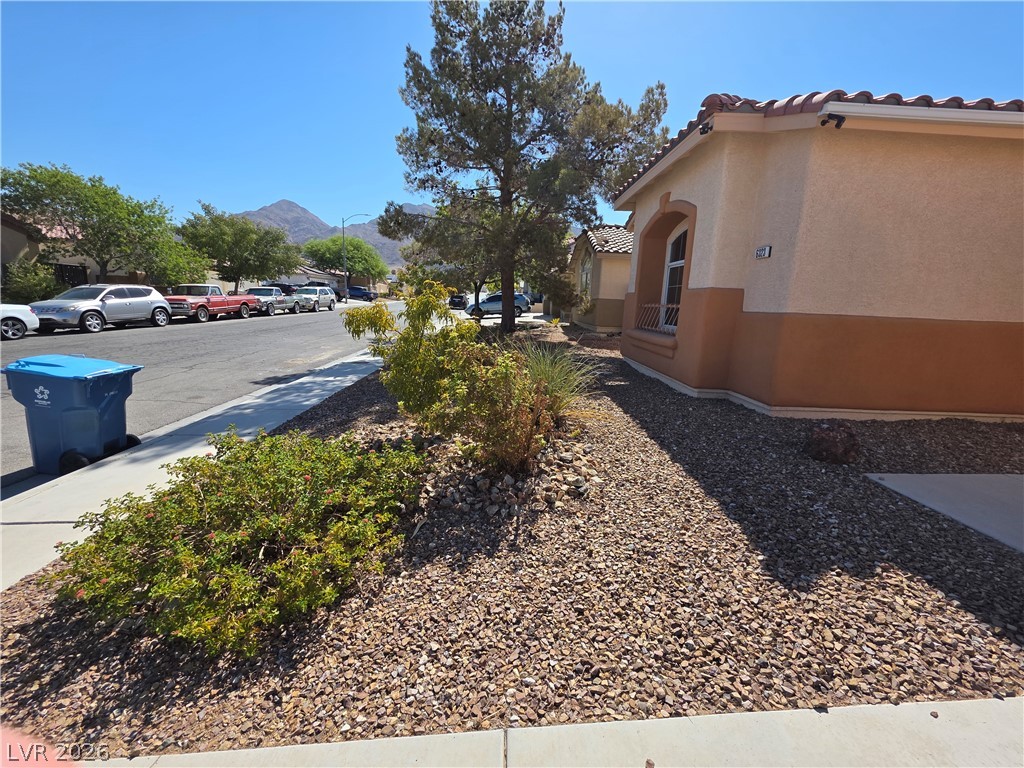 6323 Mahogany Peak Avenue Property Photo 5