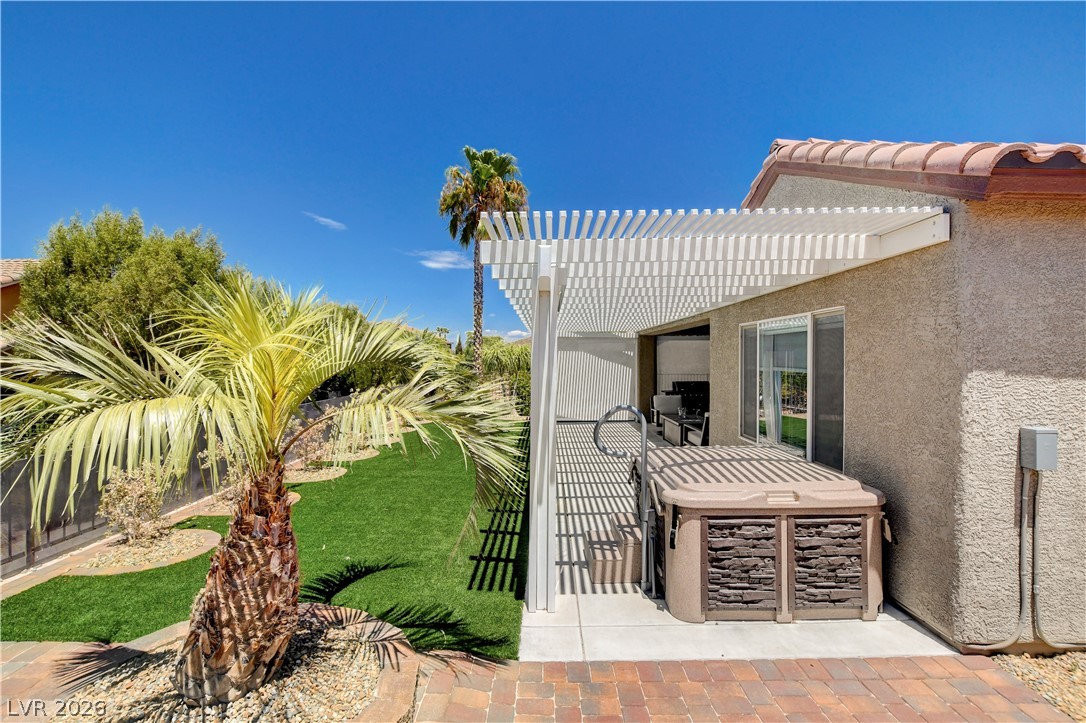 3065 Olivia Heights Avenue Property Photo 49
