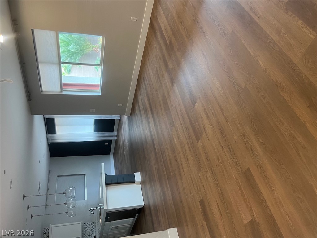 2455 Calestano Avenue Property Photo 4