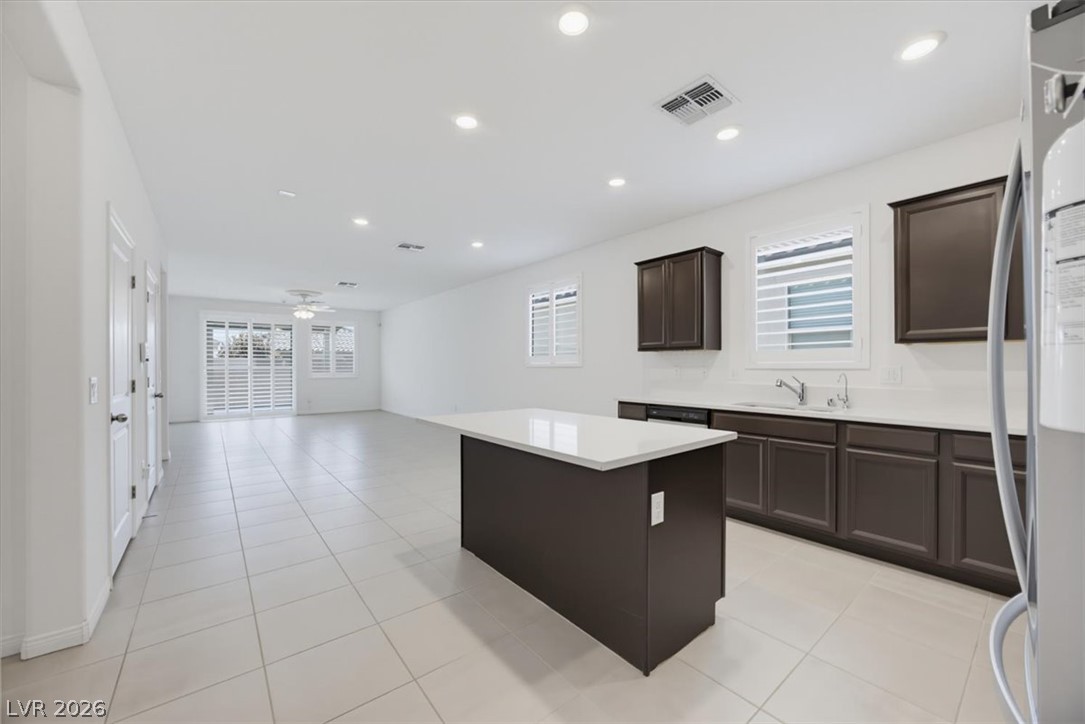 6819 Feather Hill Street Property Photo 8