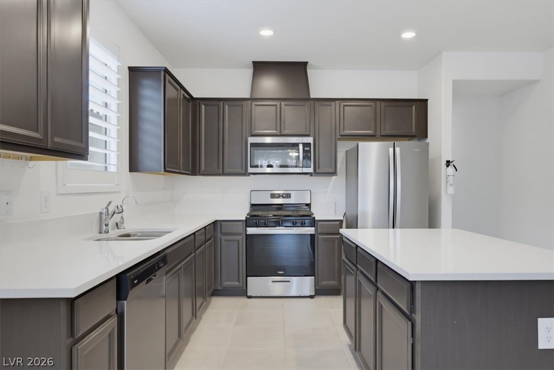 6819 Feather Hill Street Property Photo 11