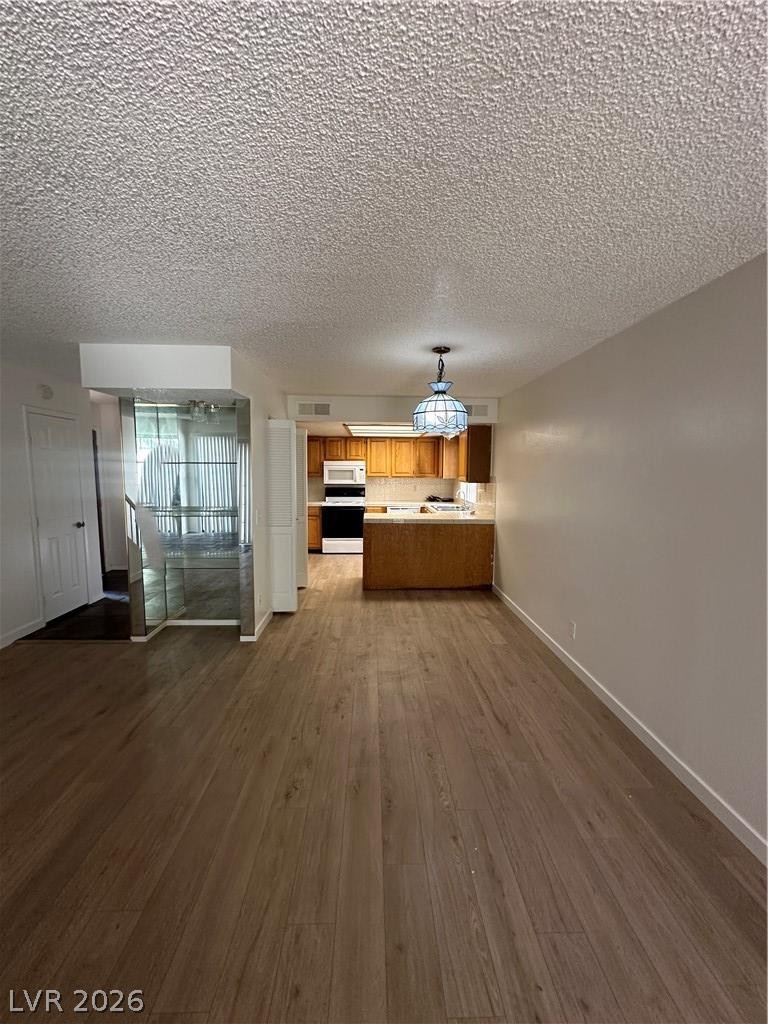 3280 Dayflower Street C Property Photo 9