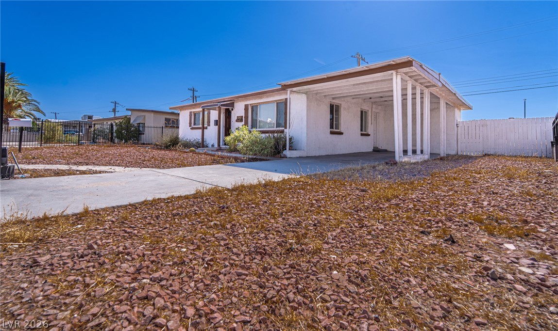 2101 Santa Paula Drive Property Photo 22