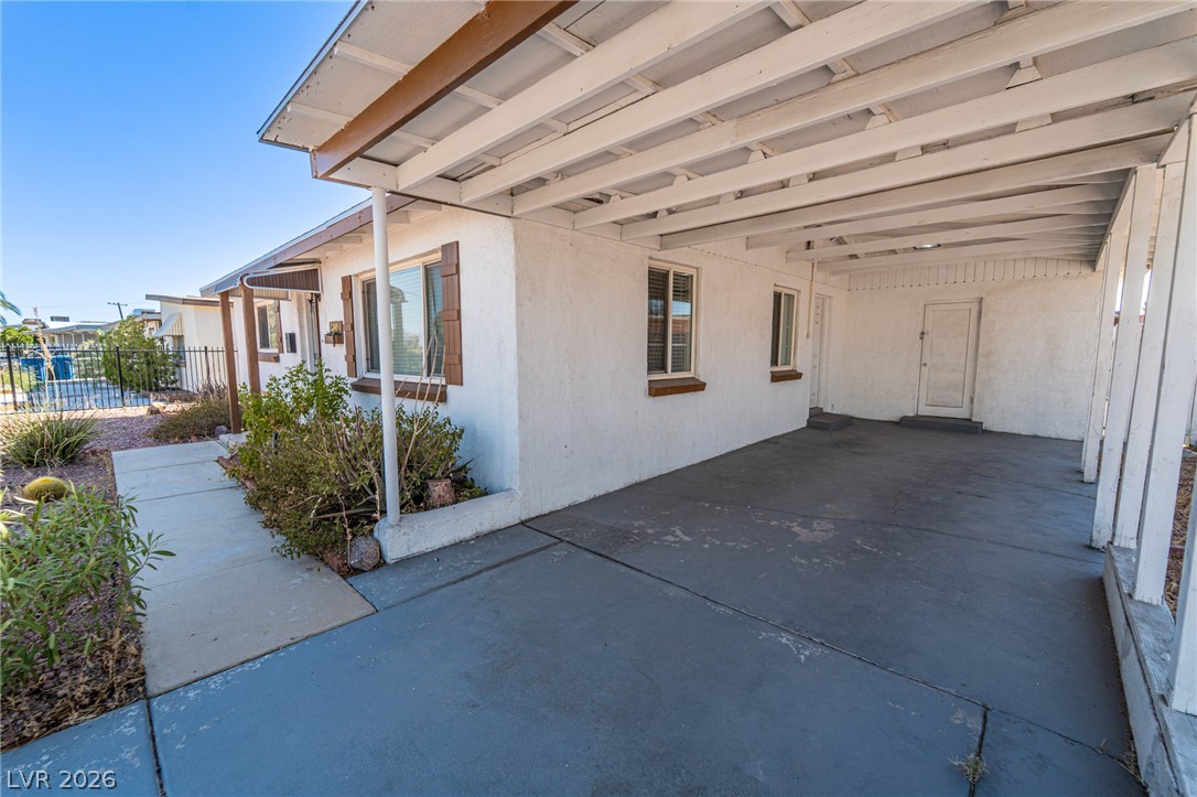 2101 Santa Paula Drive Property Photo 23