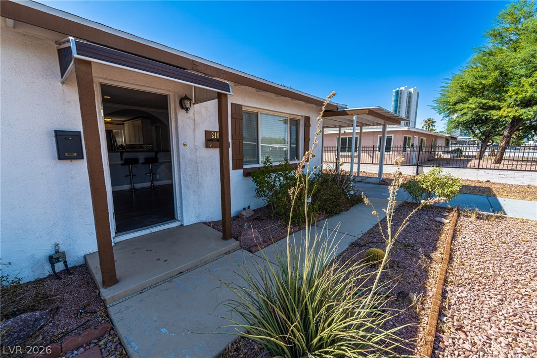 2101 Santa Paula Drive Property Photo 29
