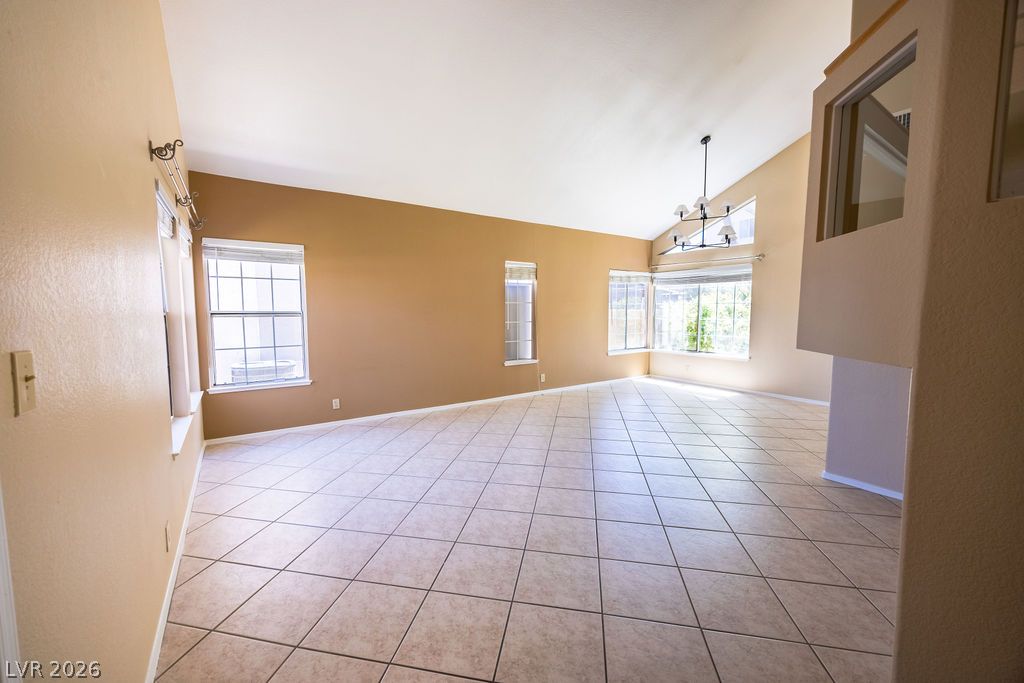 1151 Sleetridge Drive Property Photo 8